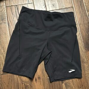 Brooks method shorts - 8”